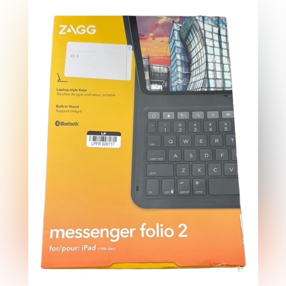 Black Tablet Keyboard Folio with Low-Profile Keys - Picture 1 of 2